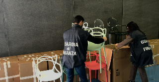 Design contraffatto, 14 indagati e 6500 prodotti sequestrati